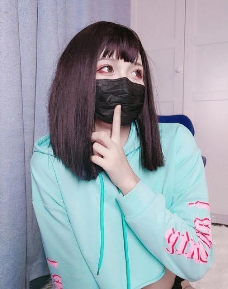 漂亮的岳电影_BD英语超清免费观看